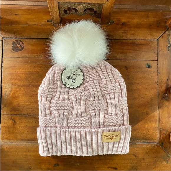 Blush Pink Beanie Knit Hat NWT - Picture 2 of 8